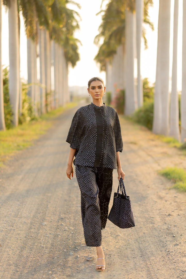 Dots Short M Kaf Shirt