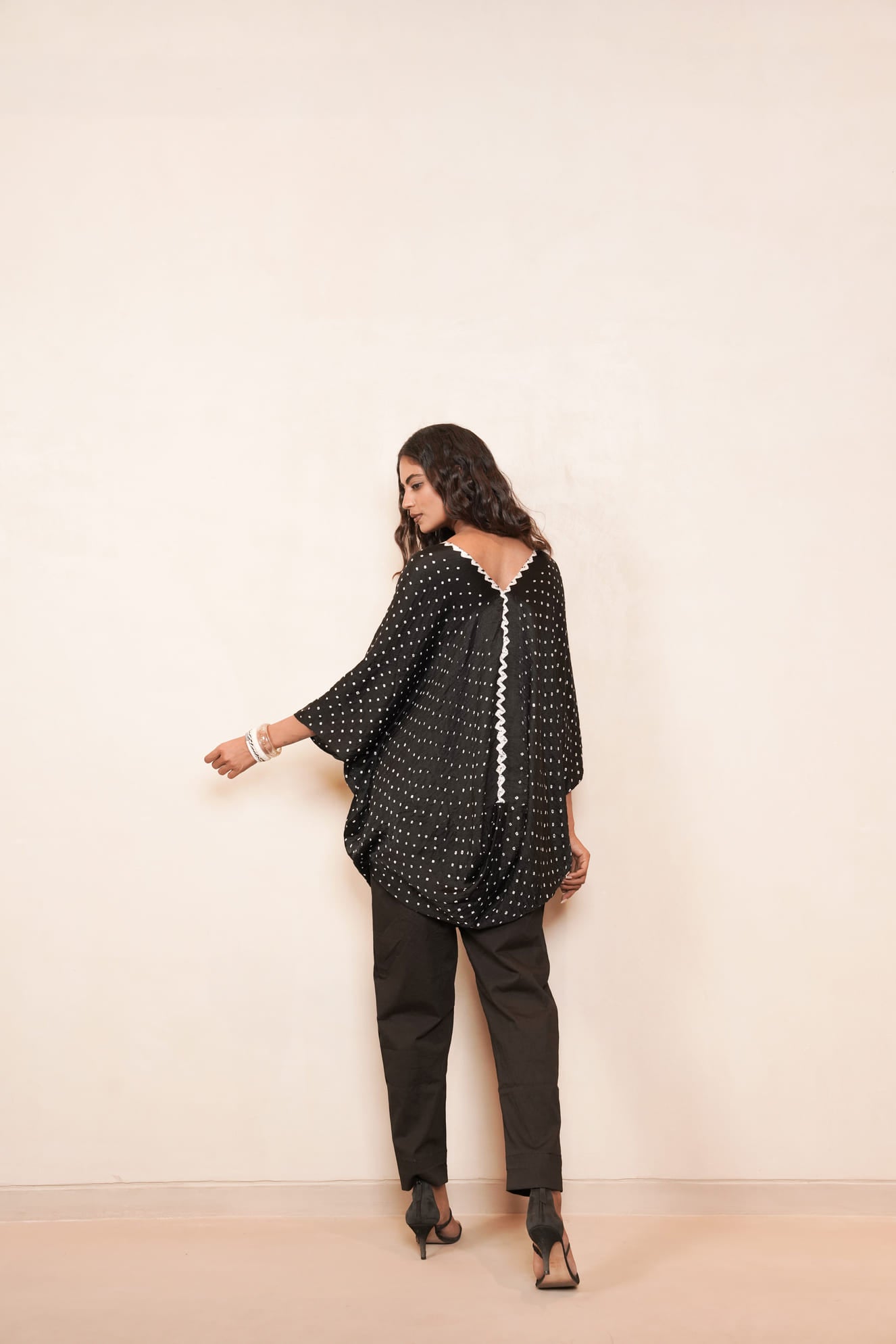 MIDNIGHT DRAPE TOP