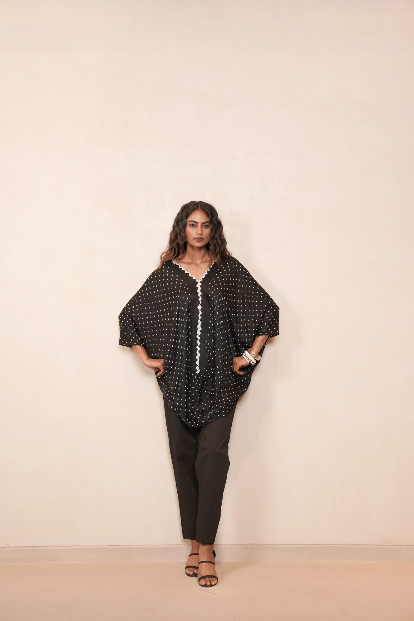 MIDNIGHT DRAPE TOP