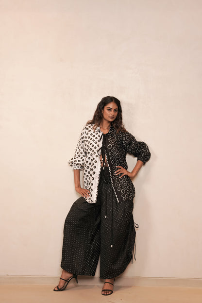 PEBBLES BW TIE SHIRT