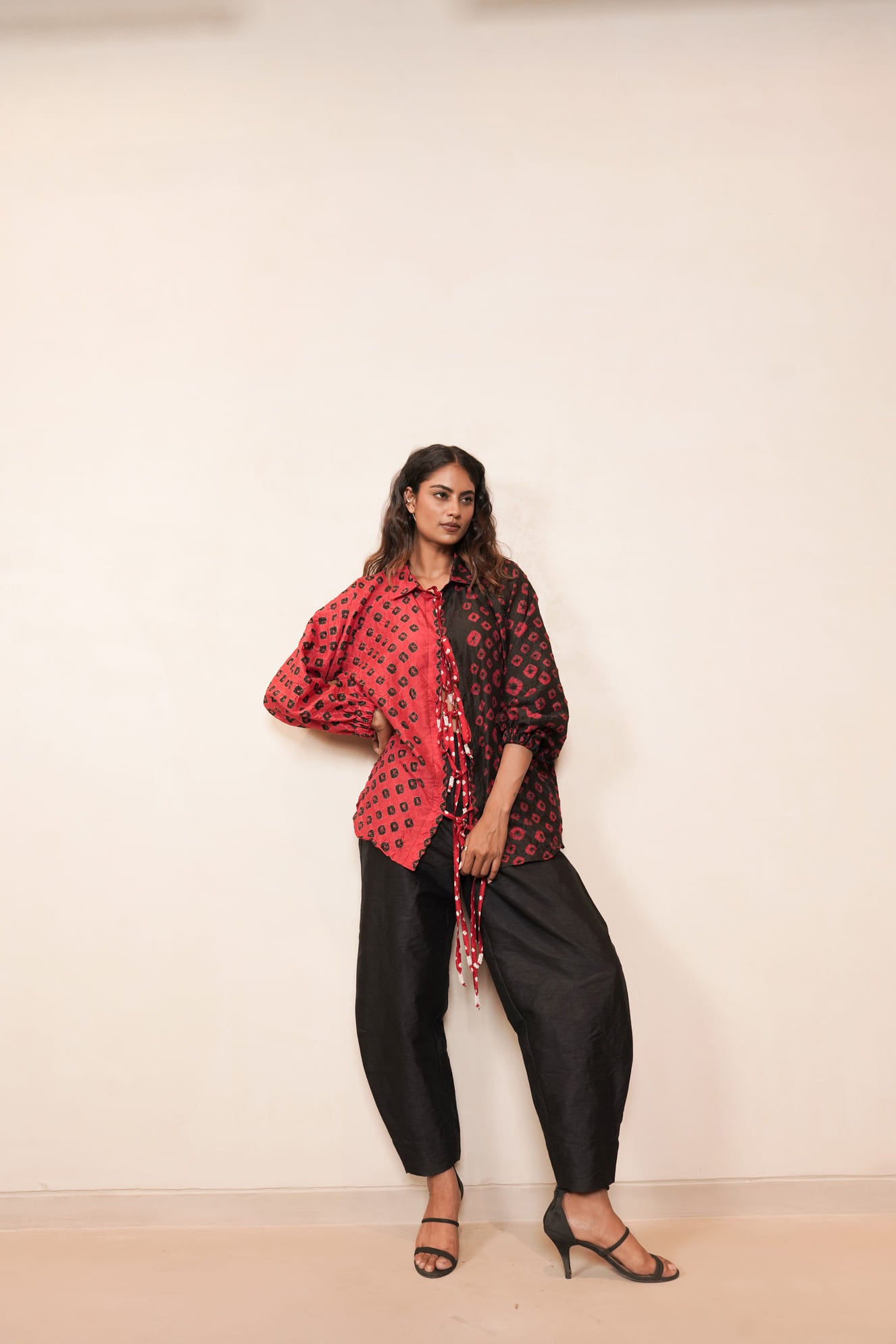 PEBBLES SHIRT RED BLK