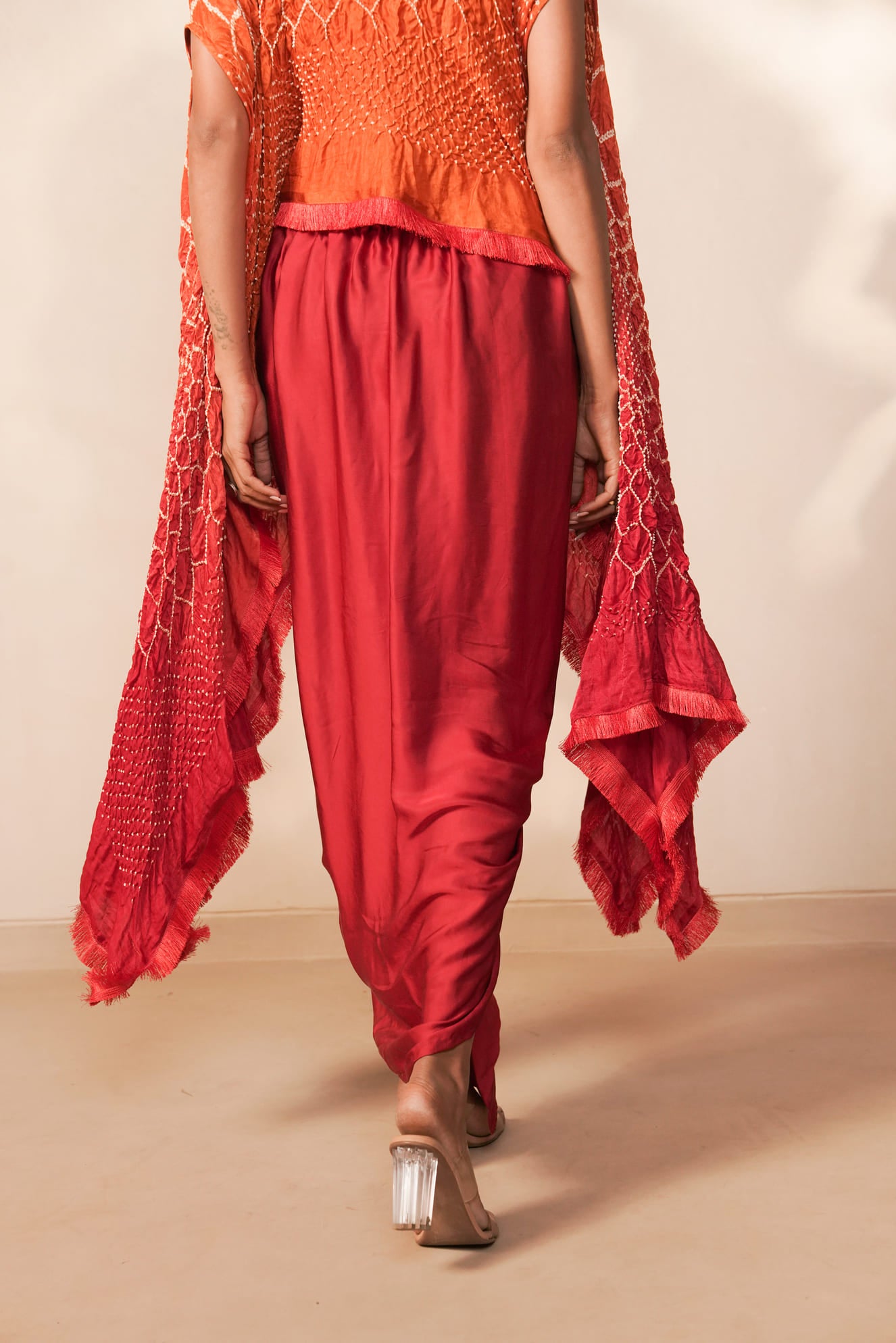 FRINGE CAPE
