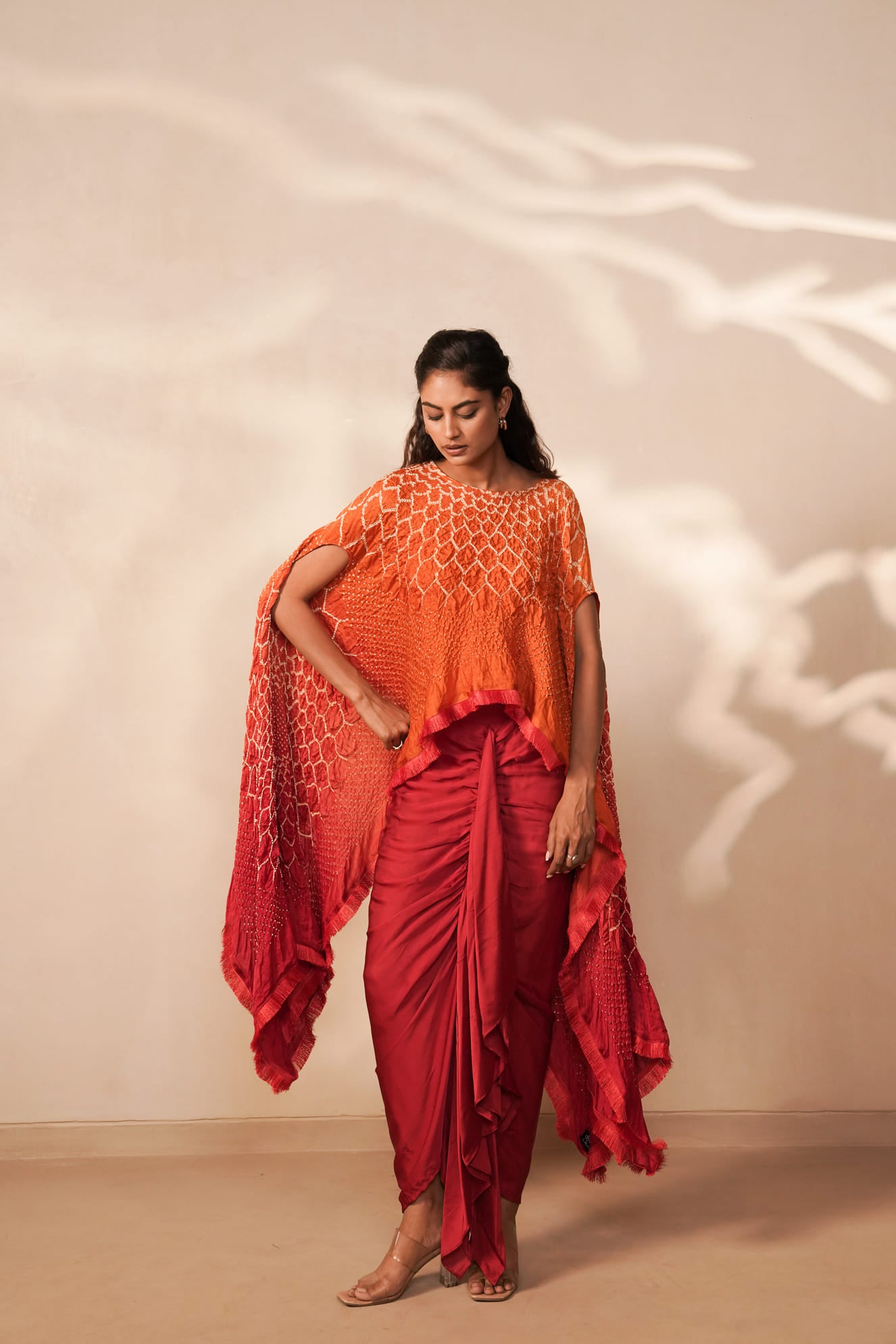 FRINGE CAPE