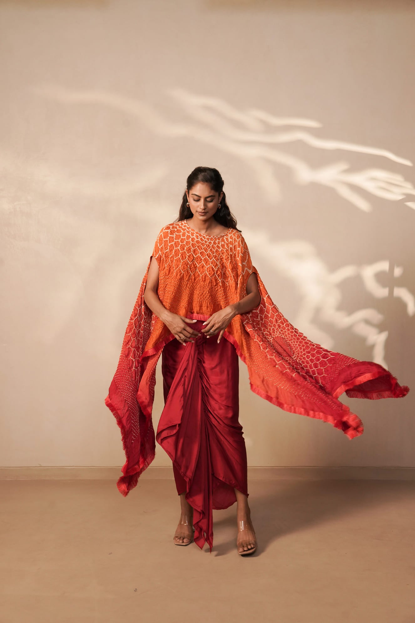 FRINGE CAPE